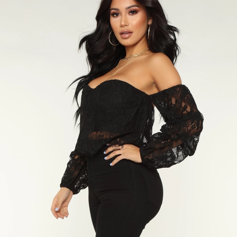 Isn't She Charming Off Shoulder Top-black